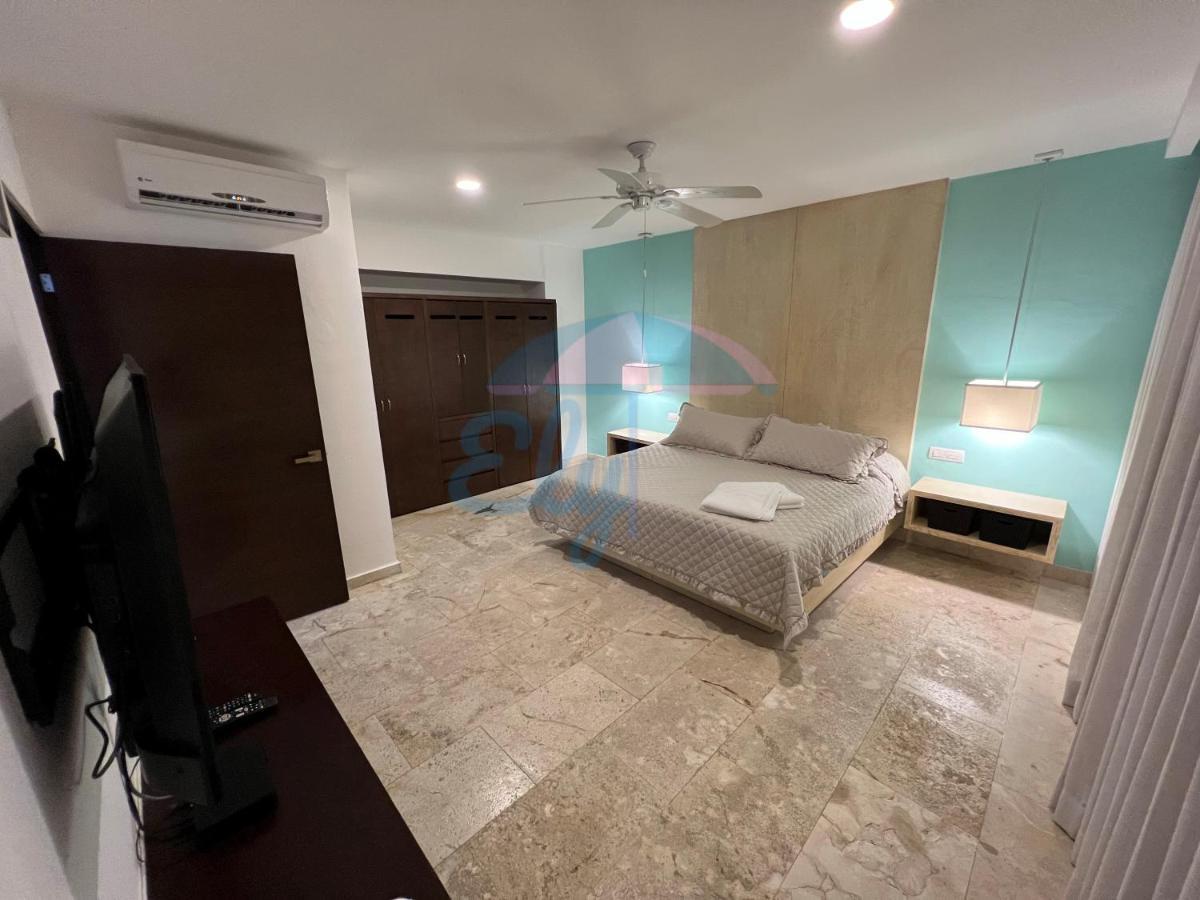 Amplio Departamento Centrico! Playa del Carmen